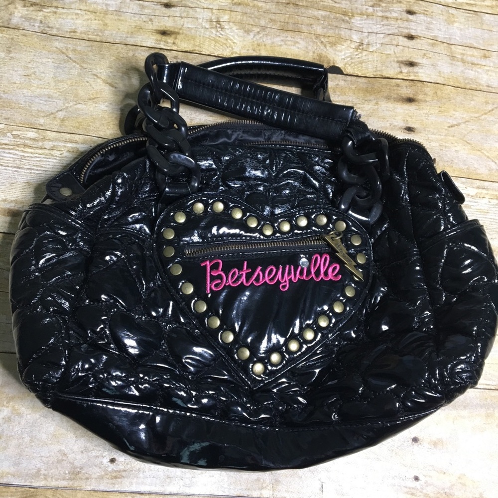 Betseyville quilted hobo style bag.